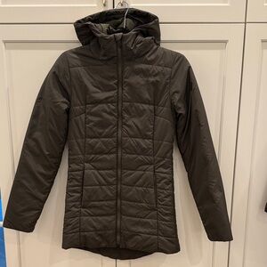 The North Face women’s Olive green Hooded Puffer Jacket XS. Perfect condition.